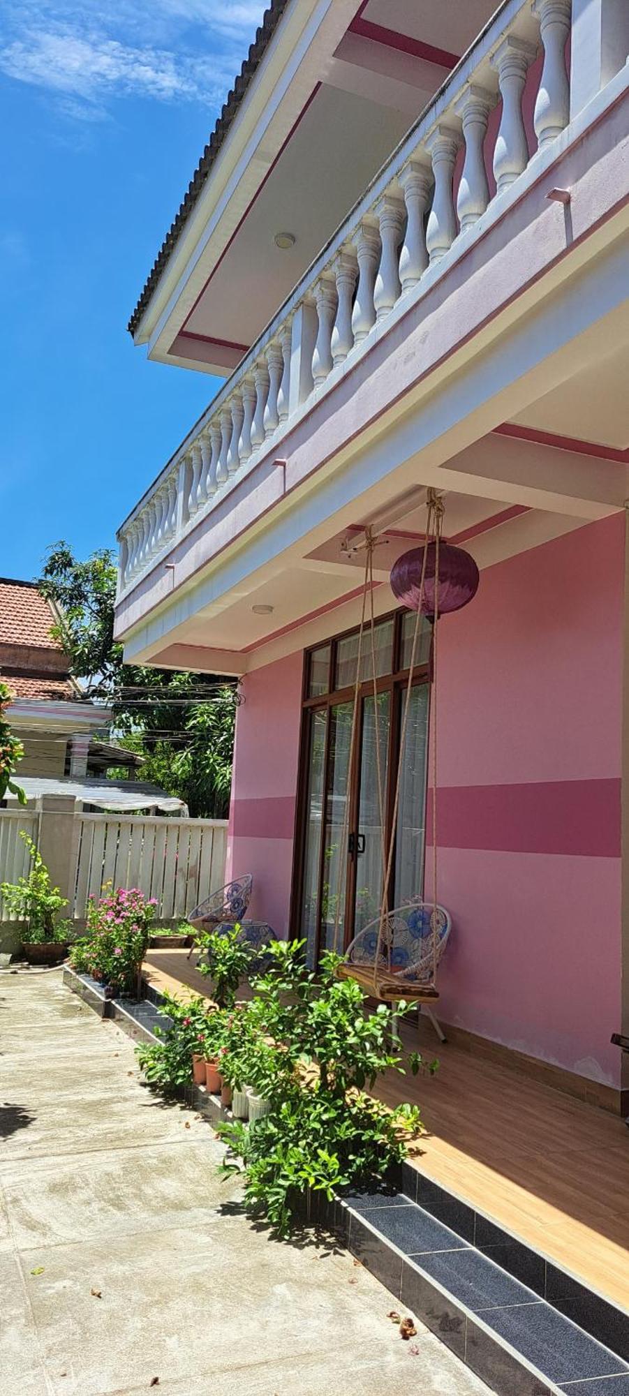 Pink House Homestay Хойан Экстерьер фото